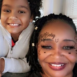 Meet your Posher, Beverly